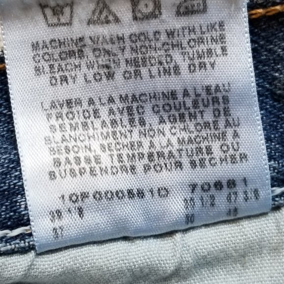 Wrangler Authentic Stonewashed Relaxed Fit Jeans  Size 36 x 30 - Picture 8 of 12